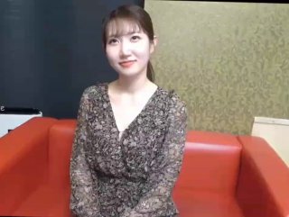 西医内科学酒吧认识的黑丝大学生，当晚带回去了